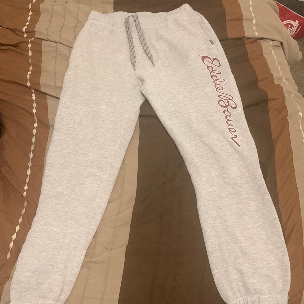 Selling a size small joggers